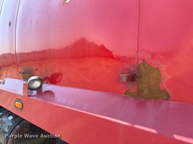 image for item DP6696 2004 Mack MR688 refuse truck