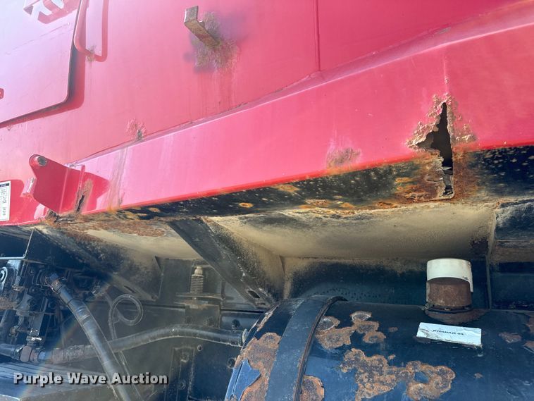 image for item DP6696 2004 Mack MR688 refuse truck