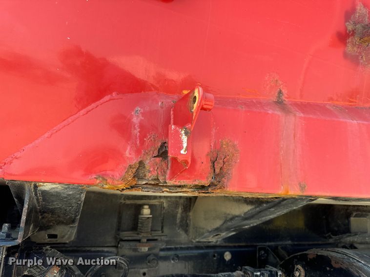 image for item DP6696 2004 Mack MR688 refuse truck