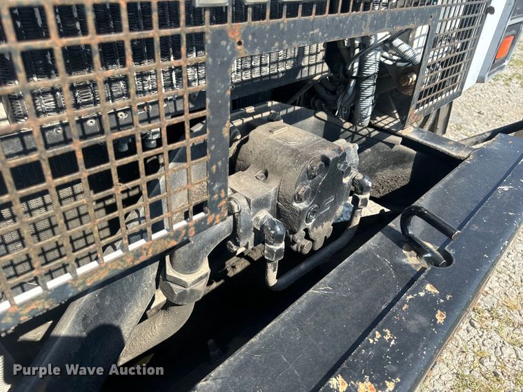 image for item DP6696 2004 Mack MR688 refuse truck