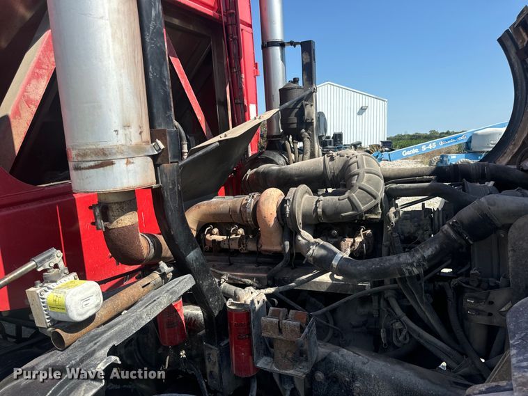 image for item DP6696 2004 Mack MR688 refuse truck