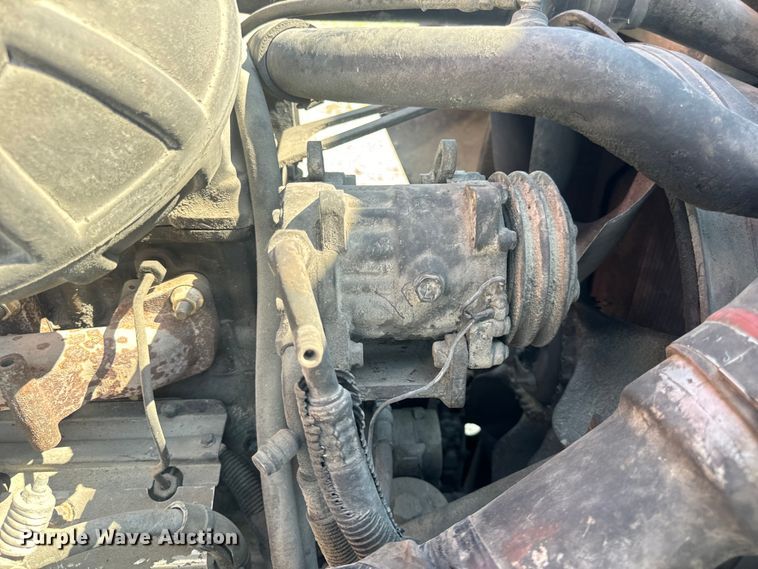 image for item DP6696 2004 Mack MR688 refuse truck