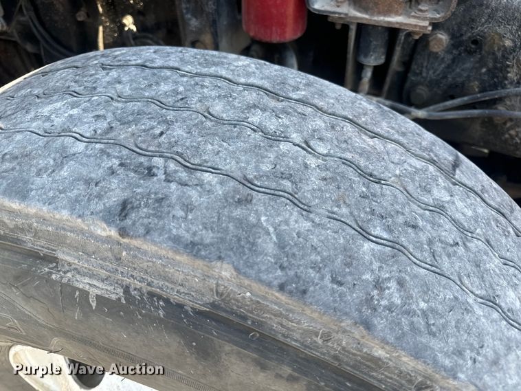 image for item DP6696 2004 Mack MR688 refuse truck