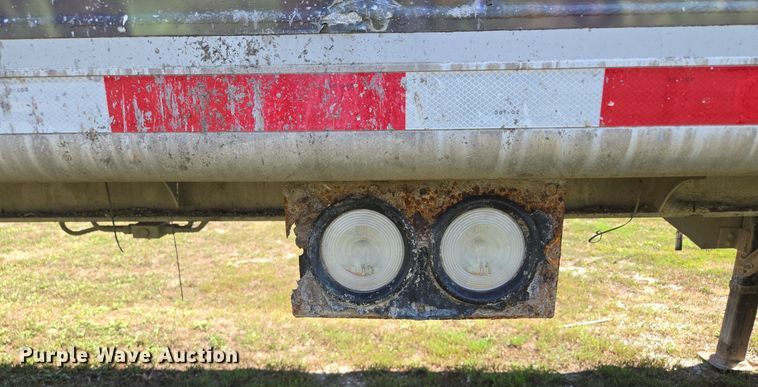 image for item DP6703 2012 Mac Trailer  walking floor trailer