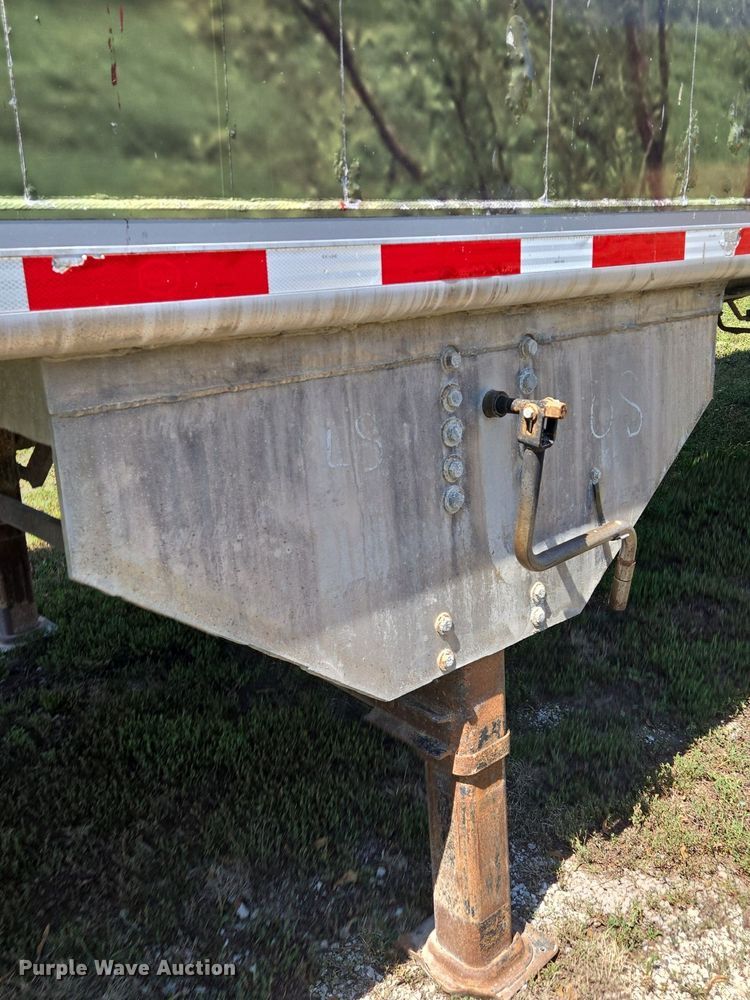 image for item DP6703 2012 Mac Trailer  walking floor trailer