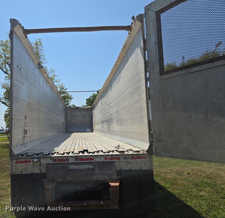 image for item DP6703 2012 Mac Trailer  walking floor trailer