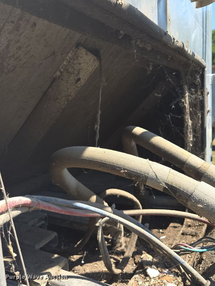 image for item DP6703 2012 Mac Trailer  walking floor trailer