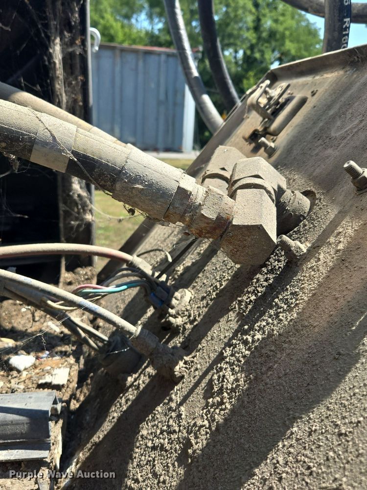 image for item DP6703 2012 Mac Trailer  walking floor trailer