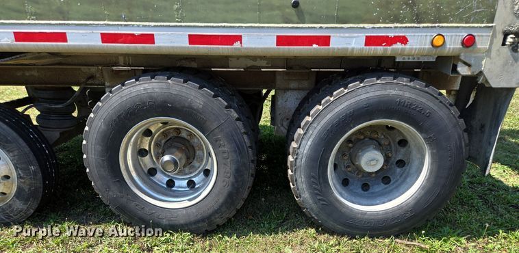 image for item DP6703 2012 Mac Trailer  walking floor trailer