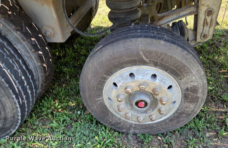 image for item DP6703 2012 Mac Trailer  walking floor trailer