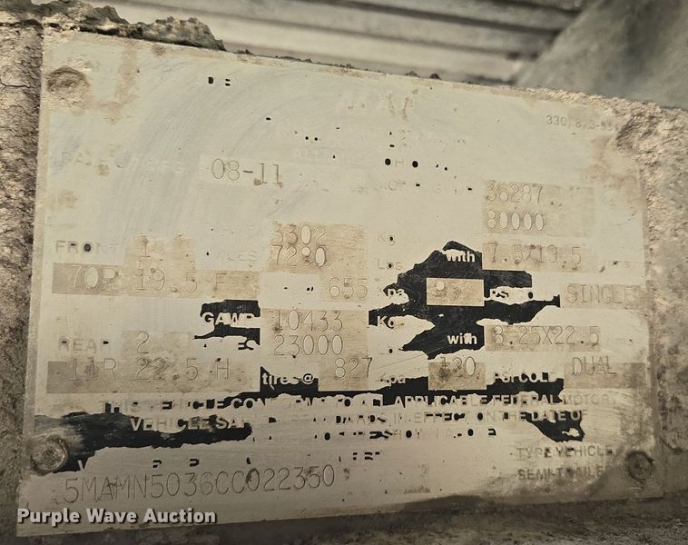 image for item DP6703 2012 Mac Trailer  walking floor trailer