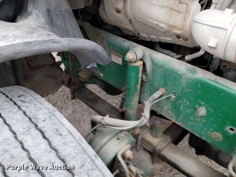 image for item DQ6058 2015 Freightliner Cascadia semi truck