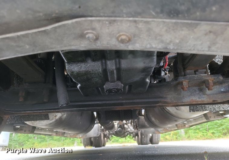 image for item DR4970 1999 Freightliner  FLD semi truck