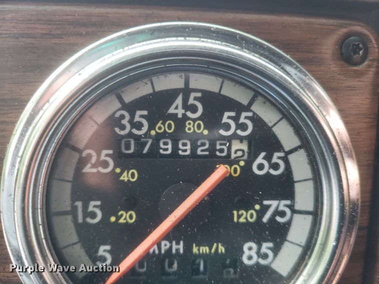 image for item DR4970 1999 Freightliner  FLD semi truck