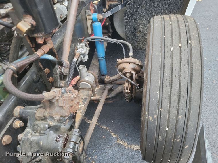 image for item DR4970 1999 Freightliner  FLD semi truck