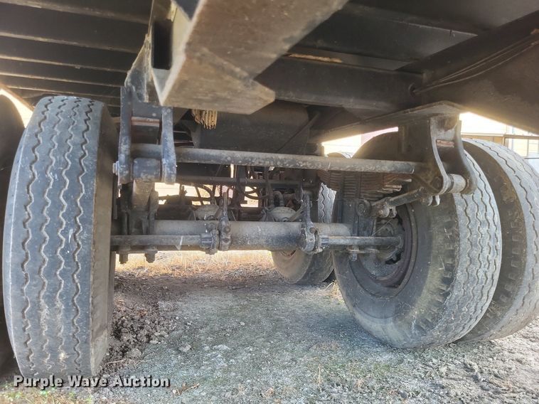 image for item DR4972 1958 Fruehauf  refuse trailer 