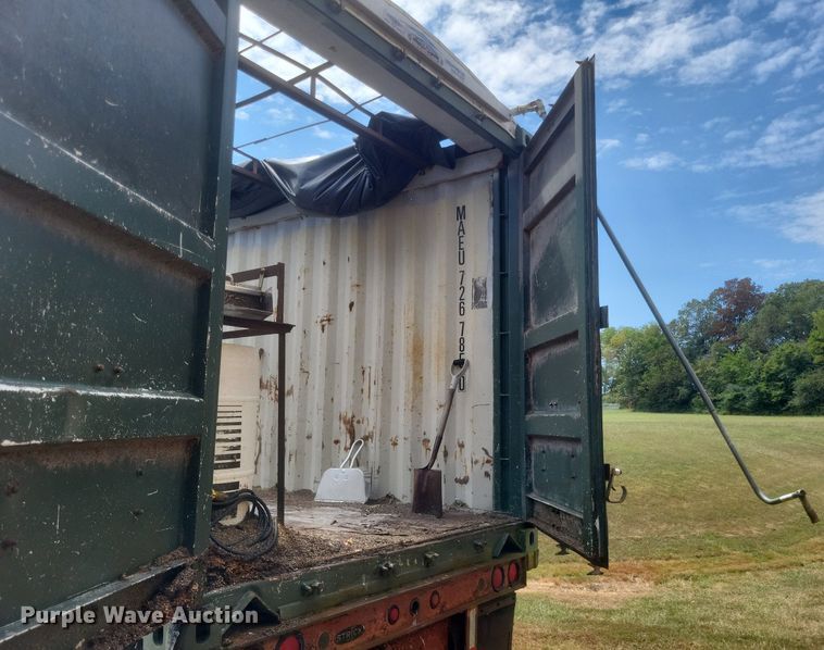 image for item DR4972 1958 Fruehauf  refuse trailer 