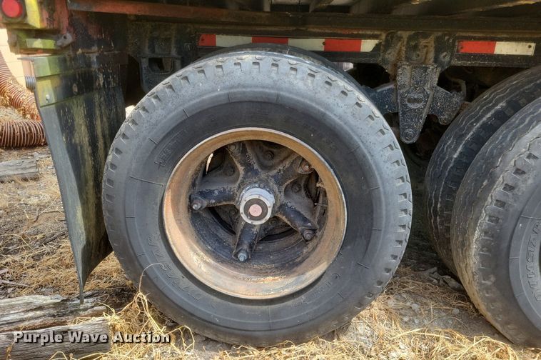 image for item DR4972 1958 Fruehauf  refuse trailer 