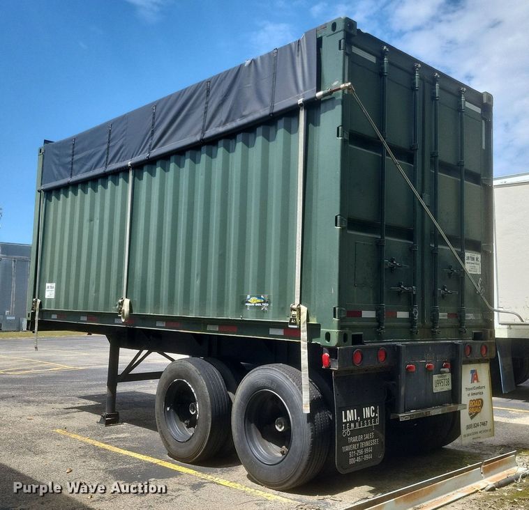 image for item DR4973 1974 Bertolini refuse trailer 
