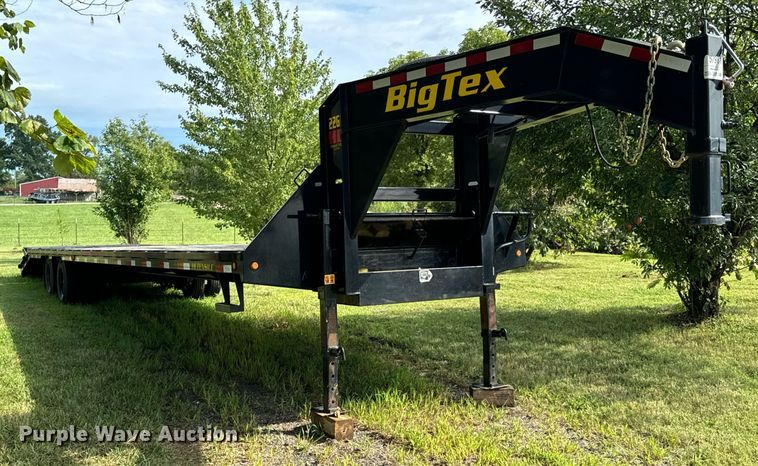 image for item DX1087 2021 BigTex  22GN HD equipment trailer