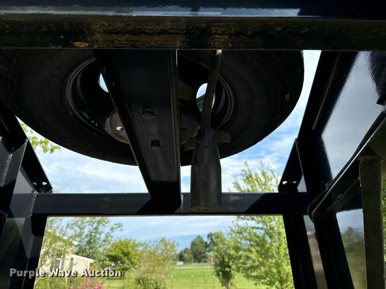 image for item DX1087 2021 BigTex  22GN HD equipment trailer