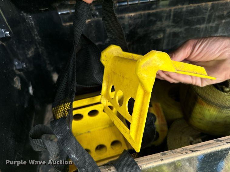 image for item DX1087 2021 BigTex  22GN HD equipment trailer