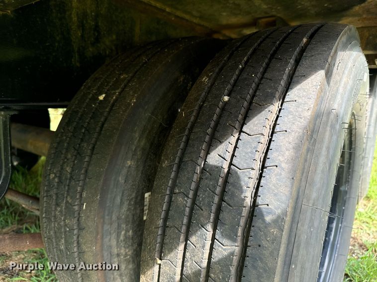 image for item DX1087 2021 BigTex  22GN HD equipment trailer