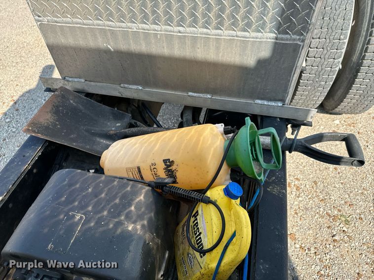 image for item DX1099 1975 White Western Star semi truck