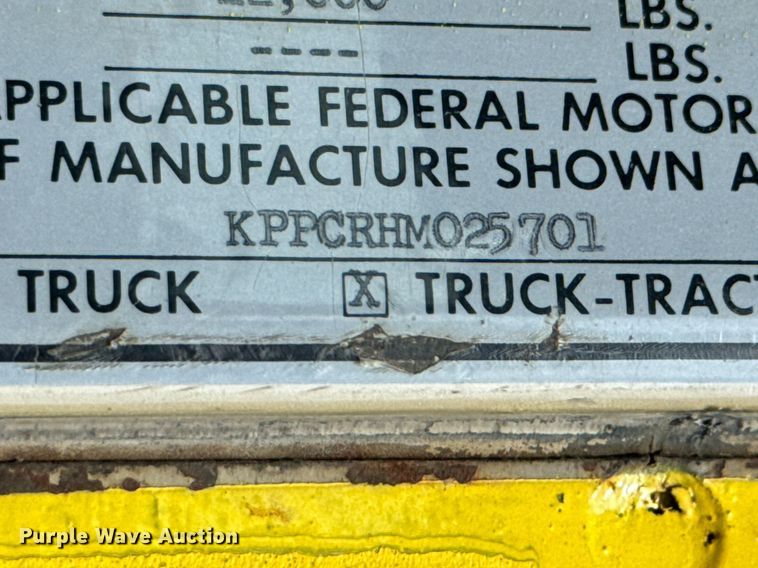 image for item DX1099 1975 White Western Star semi truck