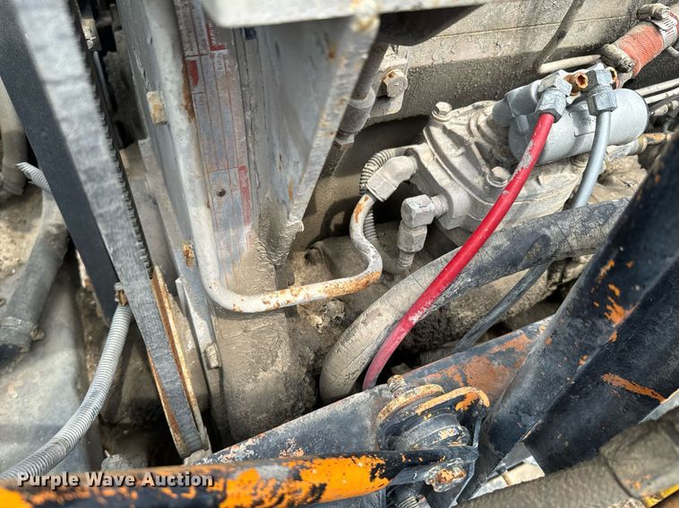 image for item DX1138 Cummins engine