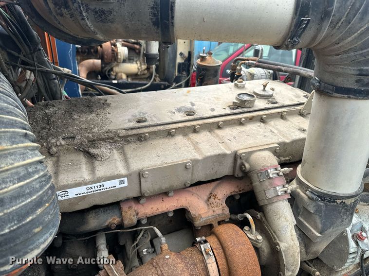image for item DX1138 Cummins engine