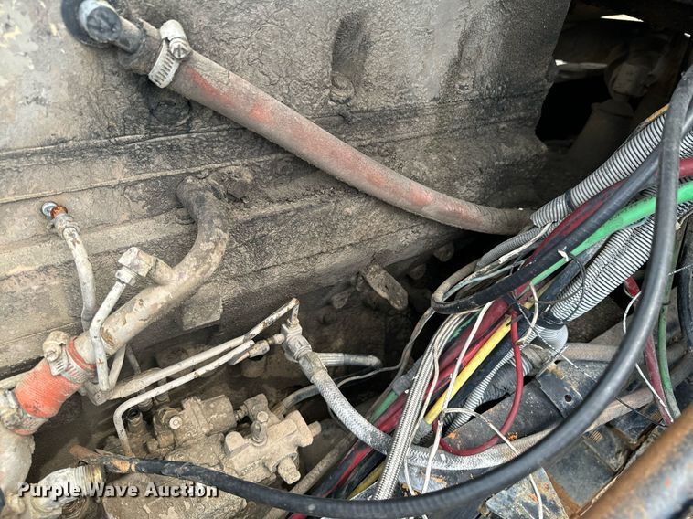 image for item DX1138 Cummins engine