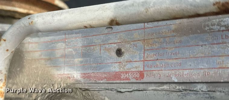 image for item DX1138 Cummins engine