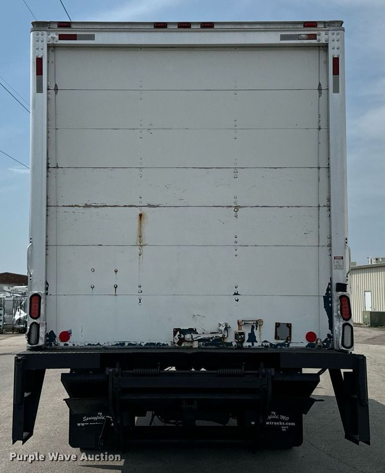 image for item DX1143 2007 International 4400 box truck