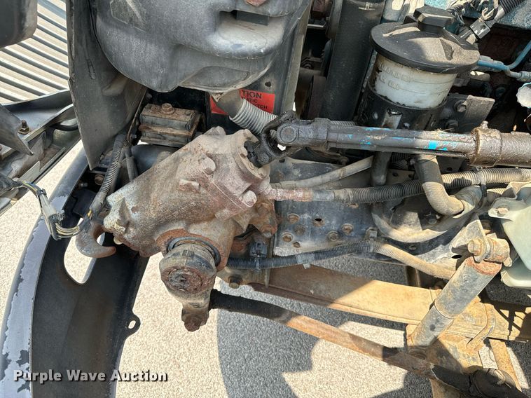 image for item DX1143 2007 International 4400 box truck