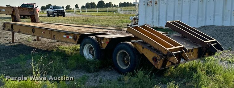 image for item DX1146 1988 Holden Industries HLB36225 equipment trailer