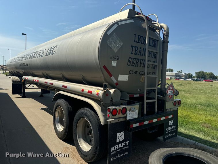 image for item EE7545 2005 Polar tank trailer