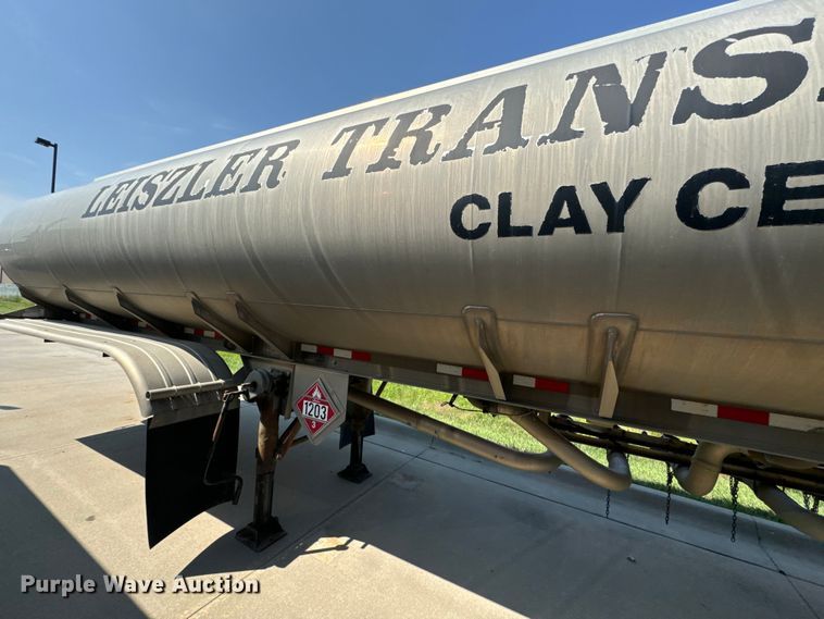 image for item EE7545 2005 Polar tank trailer