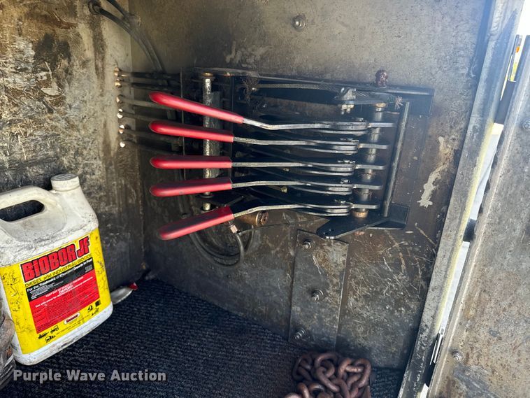 image for item EE7545 2005 Polar tank trailer