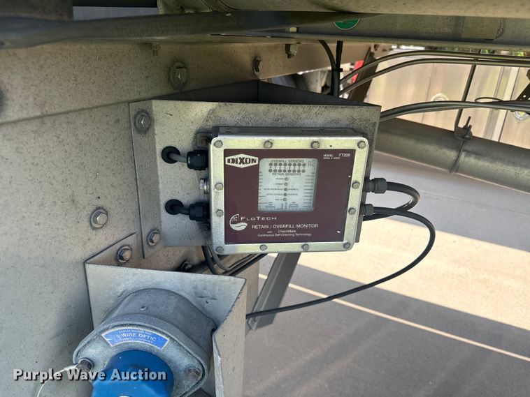 image for item EE7545 2005 Polar tank trailer