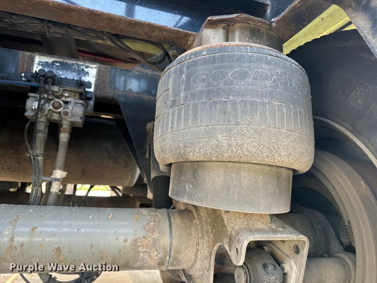 image for item EE7545 2005 Polar tank trailer