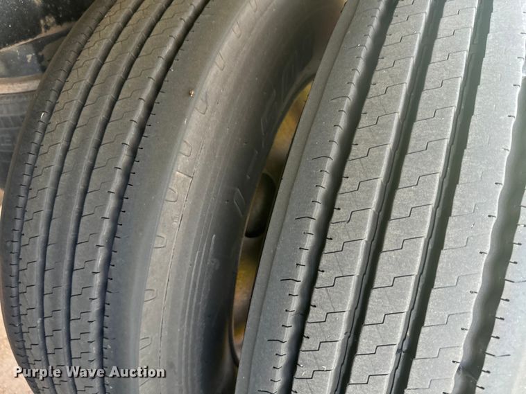 image for item EE7545 2005 Polar tank trailer