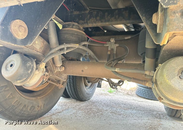 image for item EE7545 2005 Polar tank trailer