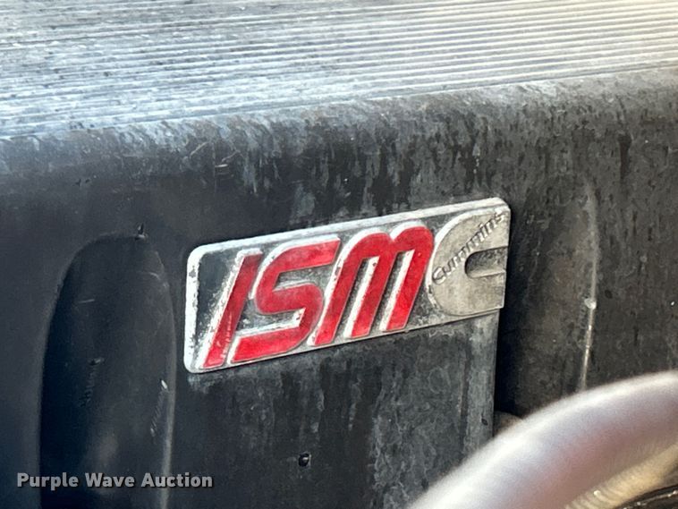 image for item EG0936 2002 Freightliner  Century Class S/T semi truck