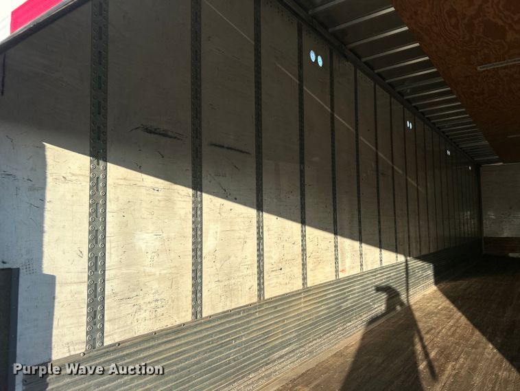 image for item EG0942 2013 Wabash National  dry van trailer