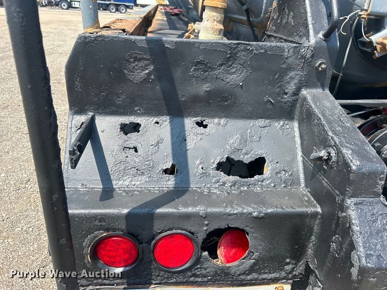 image for item EG0954 2012 Dragon Products Ltd. vacuum trailer