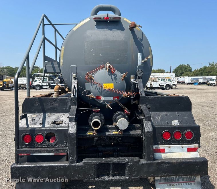 image for item EG0954 2012 Dragon Products Ltd. vacuum trailer