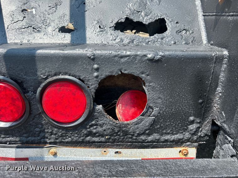 image for item EG0954 2012 Dragon Products Ltd. vacuum trailer