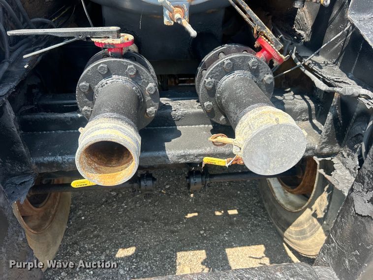 image for item EG0954 2012 Dragon Products Ltd. vacuum trailer