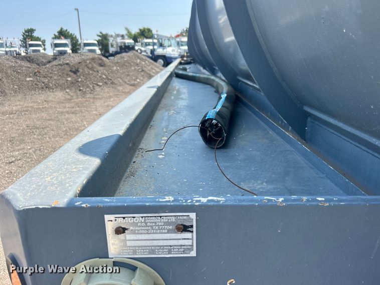 image for item EG0954 2012 Dragon Products Ltd. vacuum trailer